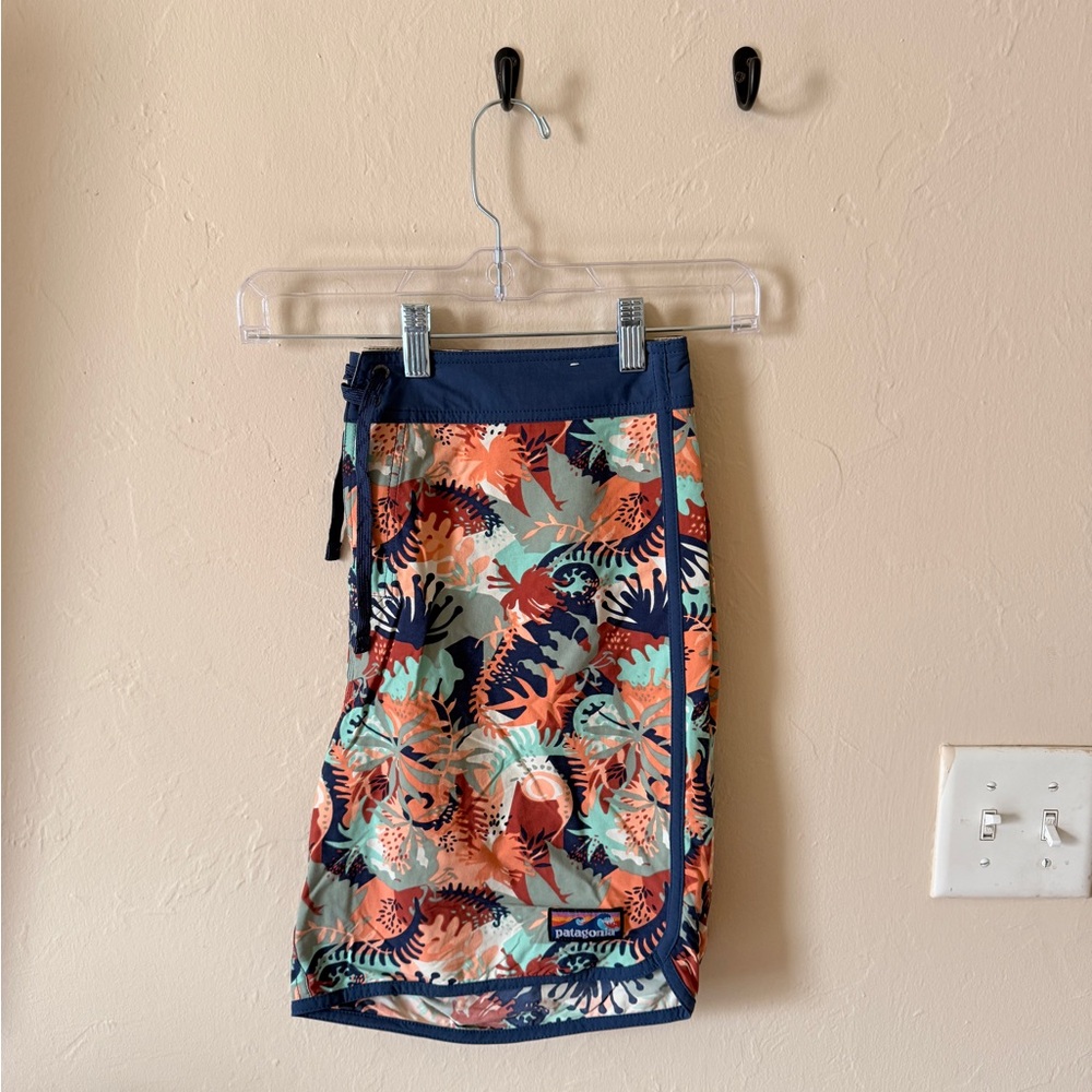 Patagonia Men's Tropical Swim Shorts in Coral, Navy & Mint